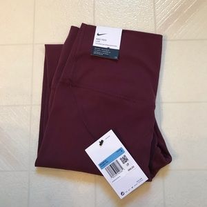 Nike Yoga Luxe High-waisted Leggings, Size M, NWT